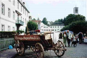 Weinhaus Römer - Bad Karlshafen - Hugenottischer Umzugswagen